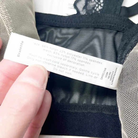 Cacique - Lane Bryant Black Lace Unlined Strappy Back Front Closure Bralette 44C - Picture 6 of 6